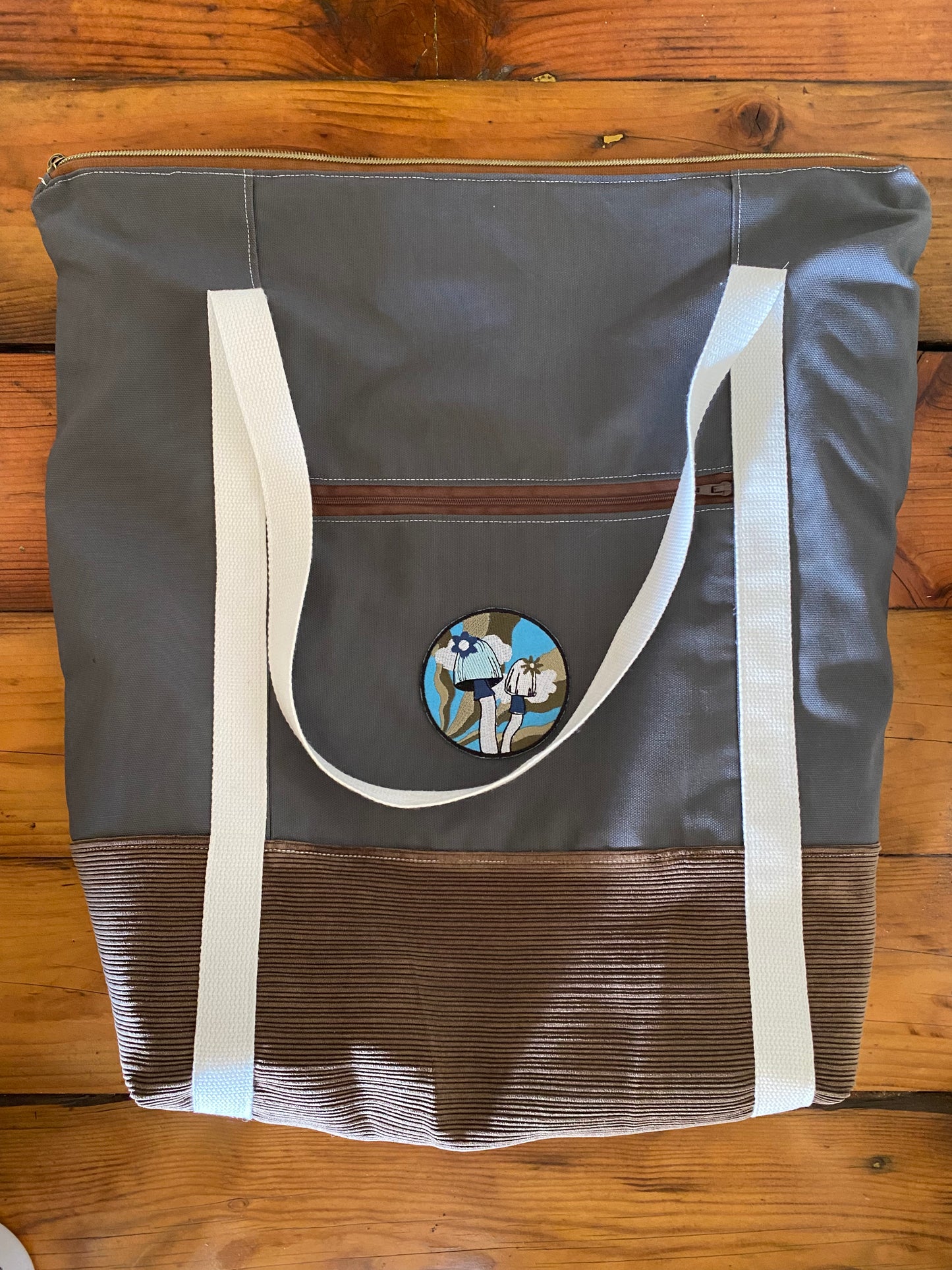 Zipper Tote Bag - Blue Mushrooms